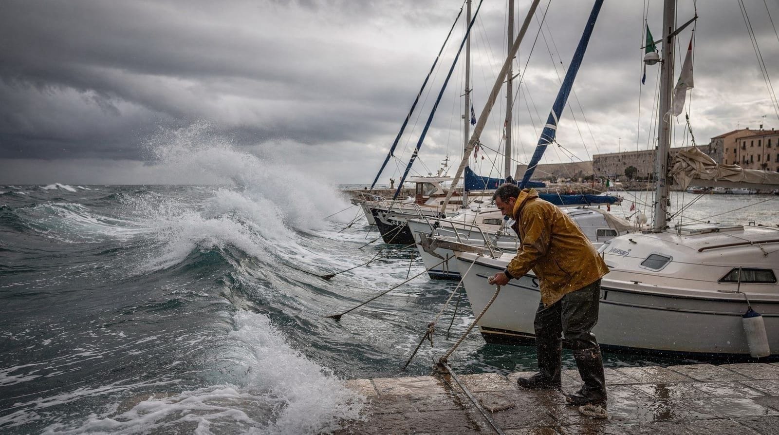 Reading the mistral before you book a boat in Sardinia