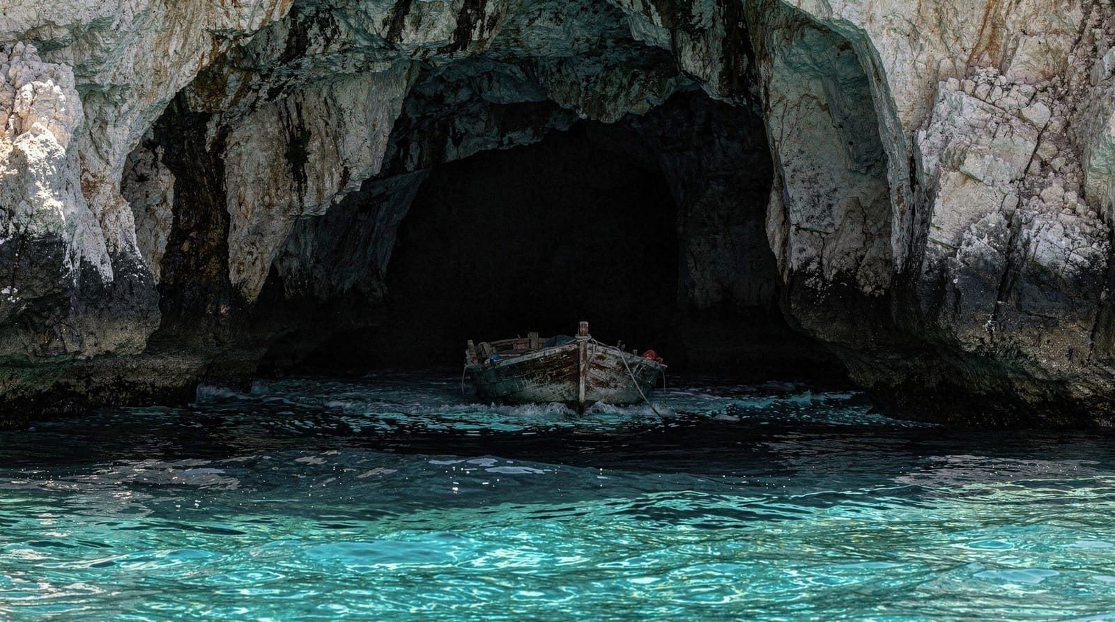 Bue Marino cave near Cala Gonone, boat trip and guided walk