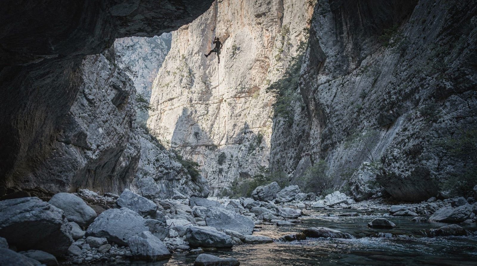 Canyoning in Sardinia, from the Gorropu gorge to the coast