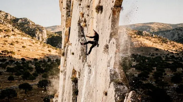Rock climbing in Sardinia, from Ulassai's limestone to Tavolara